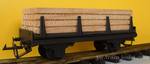 P.M.P. Wagon ranchers  chargement planches,  essieux.